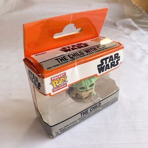 Star Wars: The Mandalorian The Child in Pod Funko Pocket Pop! Key Chain